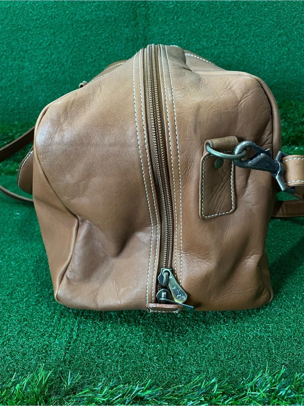 Links Kings 0311 Tan Club Duffel Bag 17”x10”x7” (Jul 026)